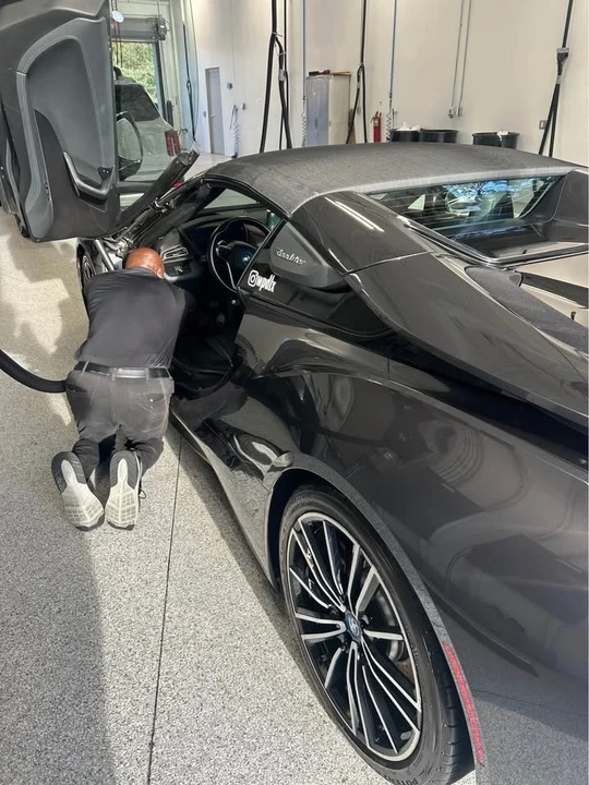 2019 BMW i8 - Image 6 of 8