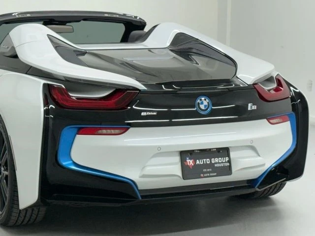 2019 BMW i8 - Image 12 of 12