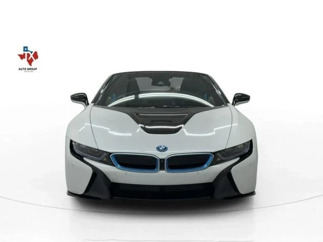 2019 BMW i8 - Image 8 of 12