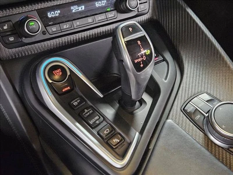 2019 BMW i8 - Image 10 of 19