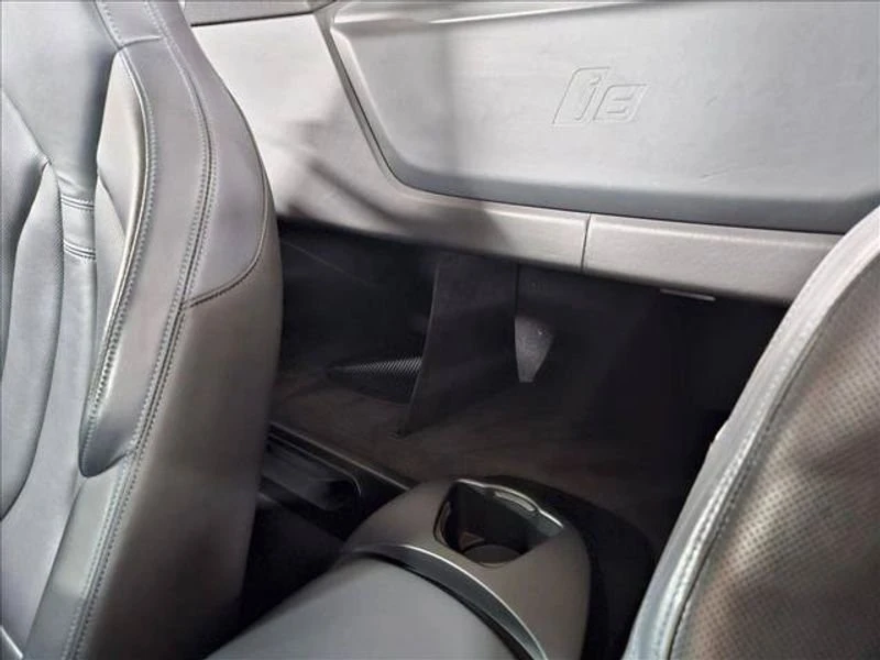 2019 BMW i8 - Image 19 of 19