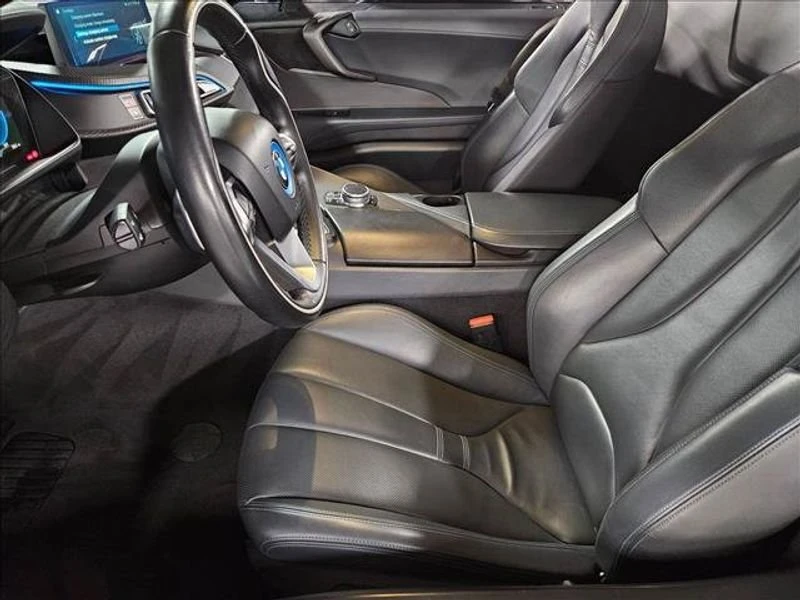2019 BMW i8 - Image 16 of 19