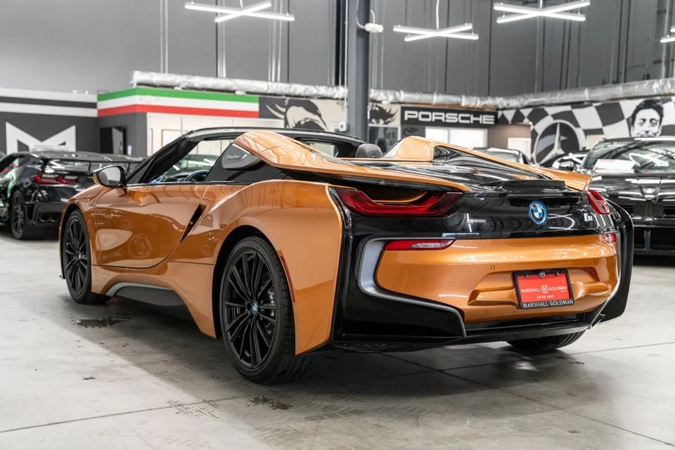 2019 BMW i8 - Image 5 of 19