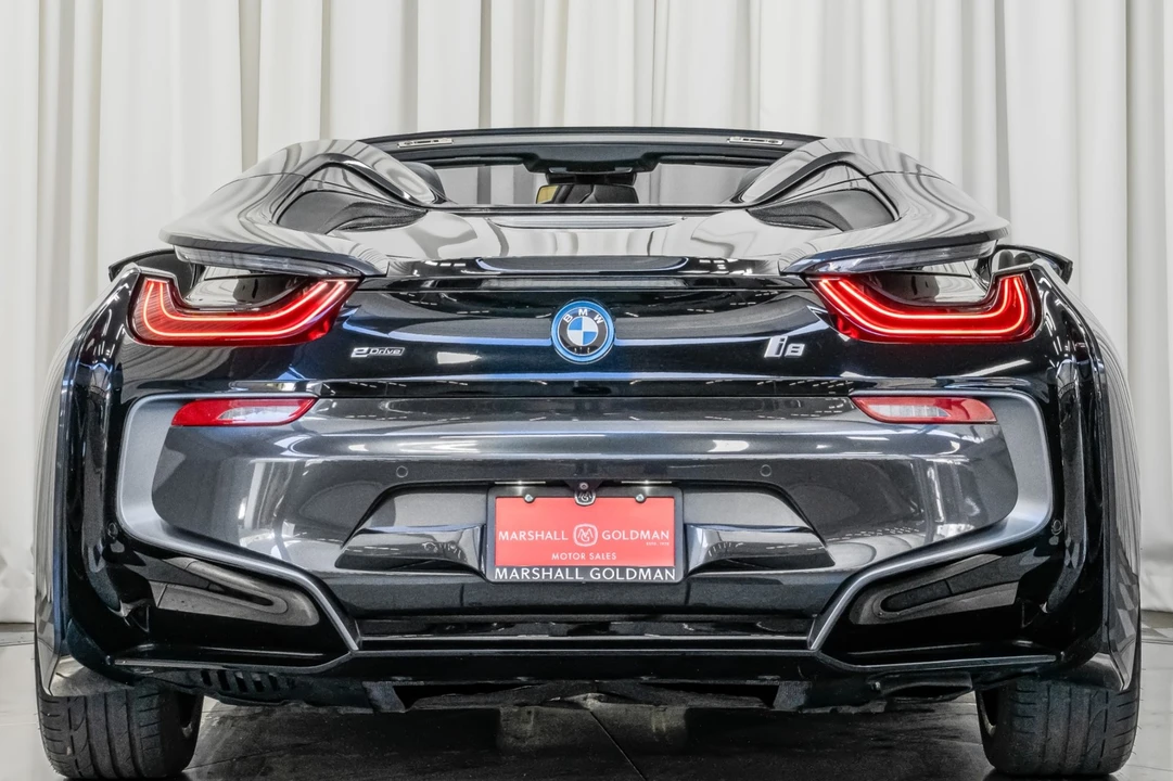 2019 BMW i8 - Image 8 of 21