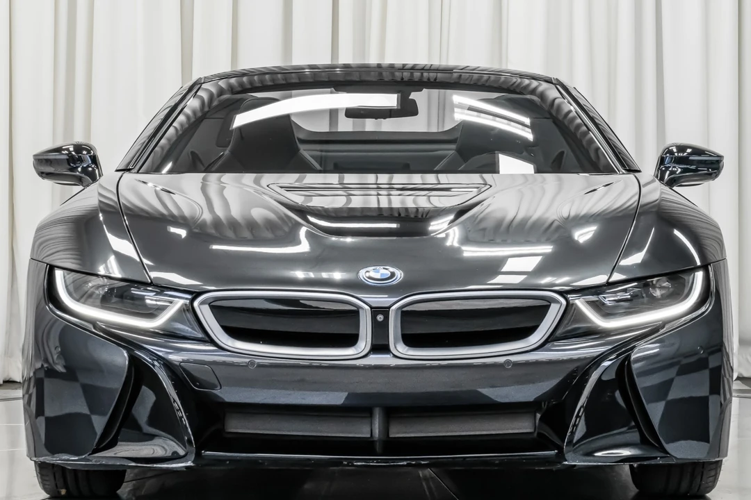 2019 BMW i8 - Image 4 of 21