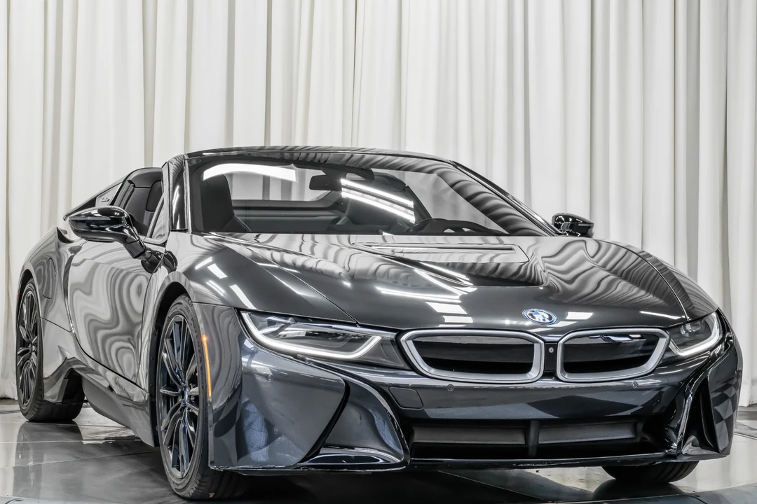 2019 BMW i8 - Image 3 of 21