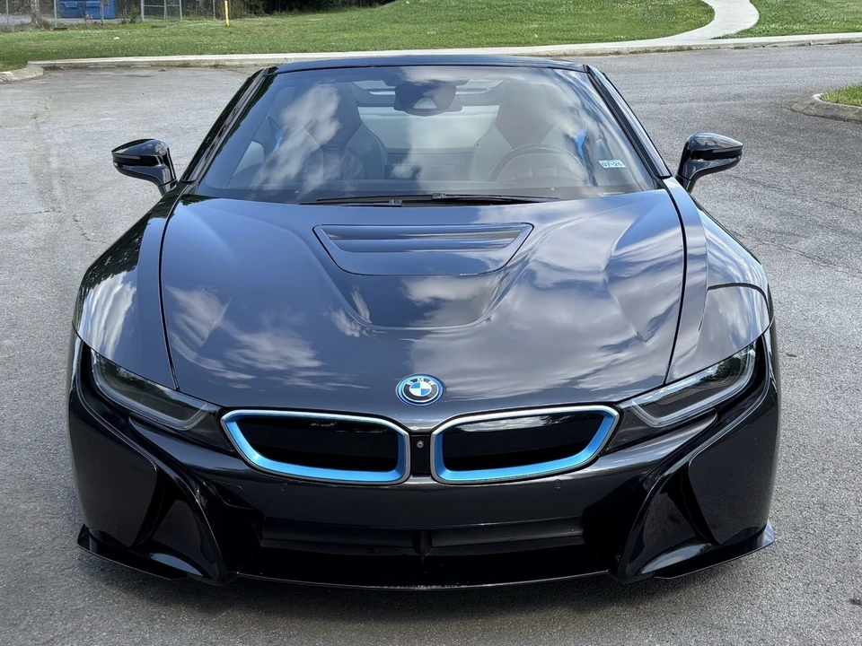 2019 BMW i8 - Image 5 of 31