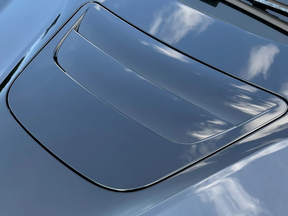 2019 BMW i8 - Image 17 of 31