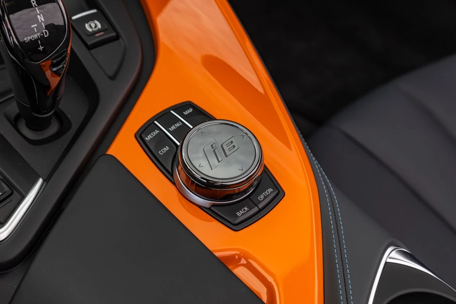 2019 BMW i8 - Image 28 of 31