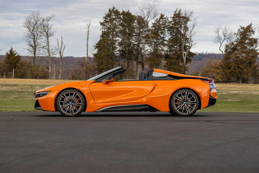 2019 BMW i8 - Image 20 of 31