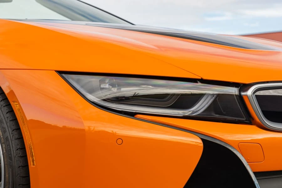 2019 BMW i8 - Image 8 of 31