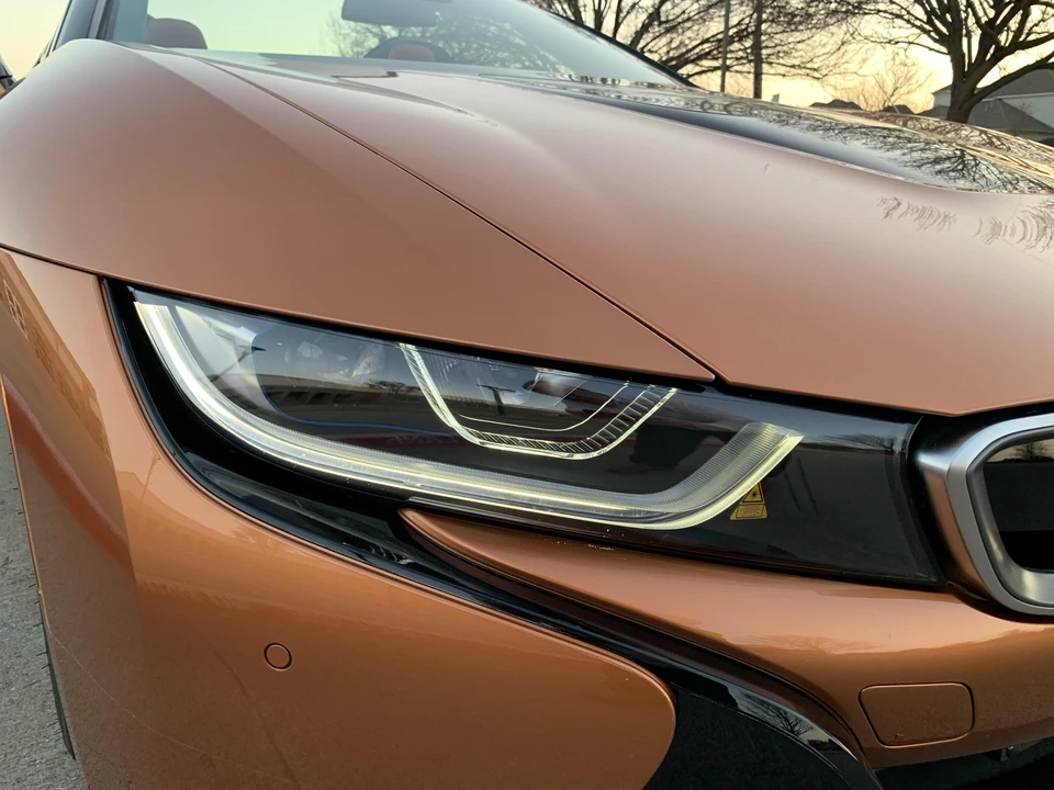 2019 BMW i8 - Image 24 of 31