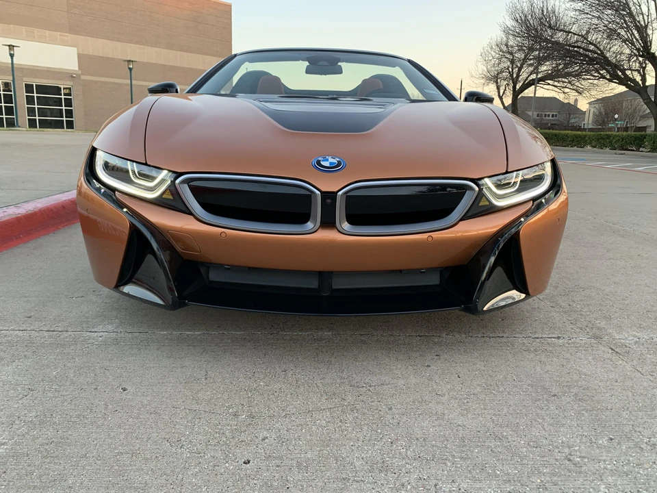 2019 BMW i8 - Image 11 of 31