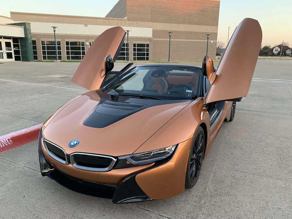 2019 BMW i8 - Image 16 of 31