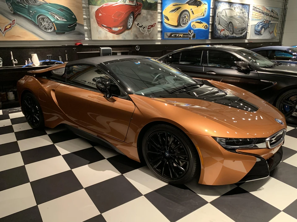 2019 BMW i8 - Image 21 of 31