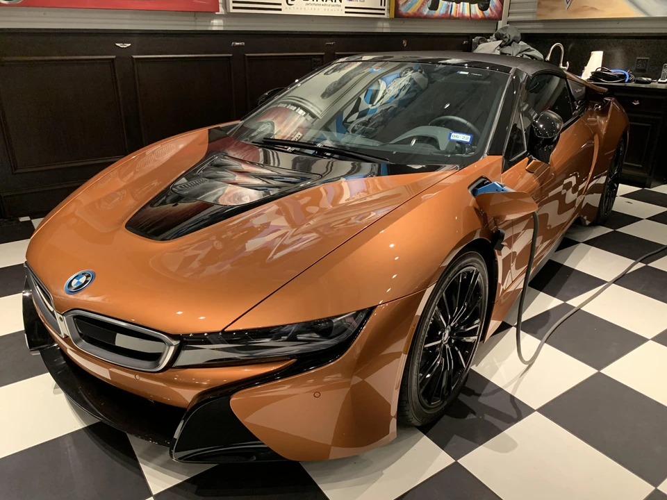 2019 BMW i8 - Image 17 of 31