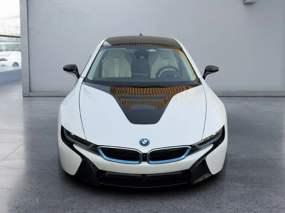 2019 BMW i8 - Image 7 of 19
