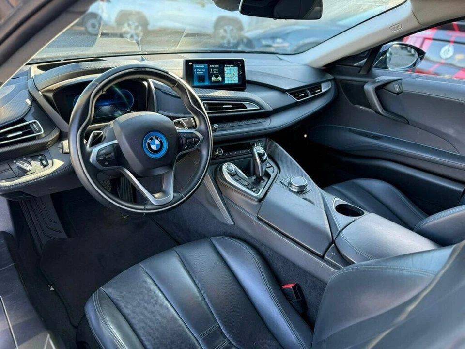 2019 BMW i8 - Image 9 of 21