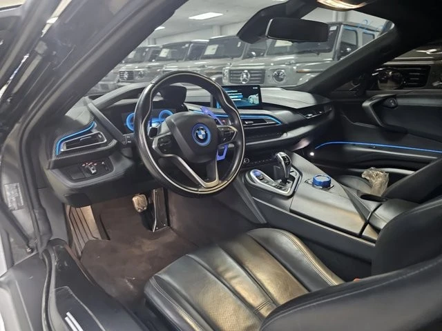 2019 BMW i8 - Image 5 of 10