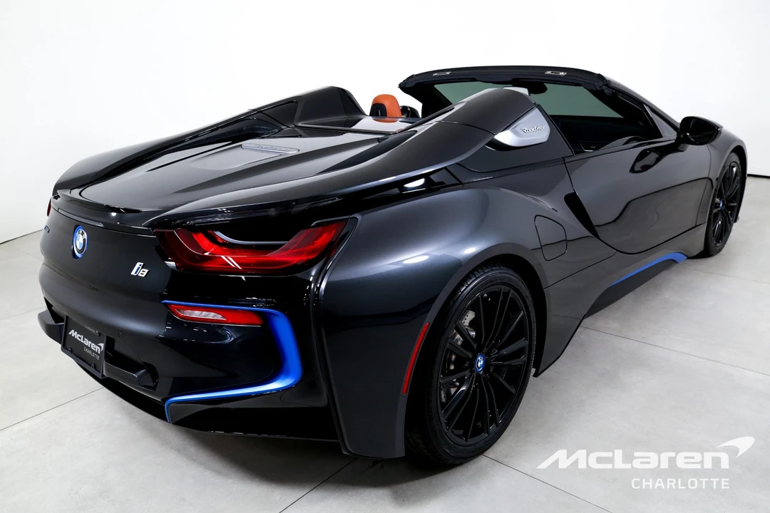 2019 BMW i8 - Image 10 of 12