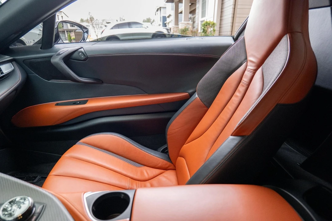 2019 BMW i8 - Image 20 of 31