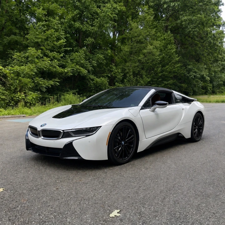 2019 BMW i8 - Image 2 of 31
