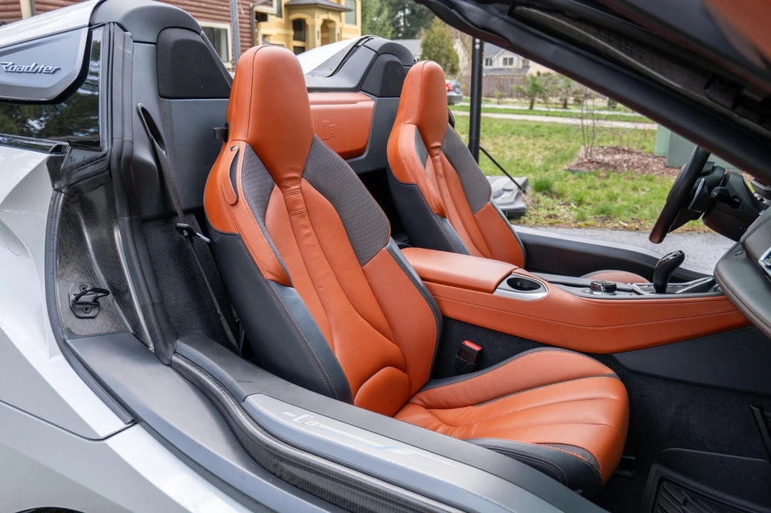 2019 BMW i8 - Image 23 of 31