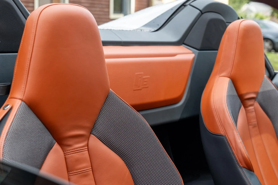 2019 BMW i8 - Image 21 of 31