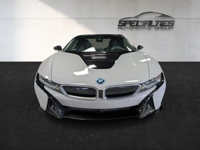 2019 BMW i8 - Image 5 of 17