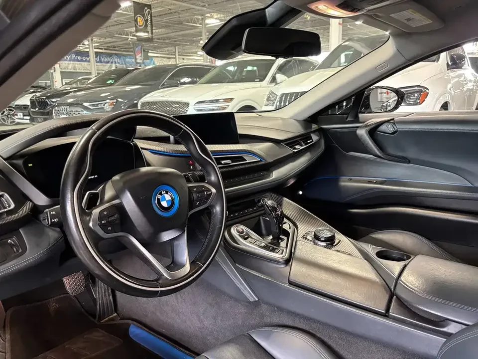 2019 BMW i8 - Image 11 of 20