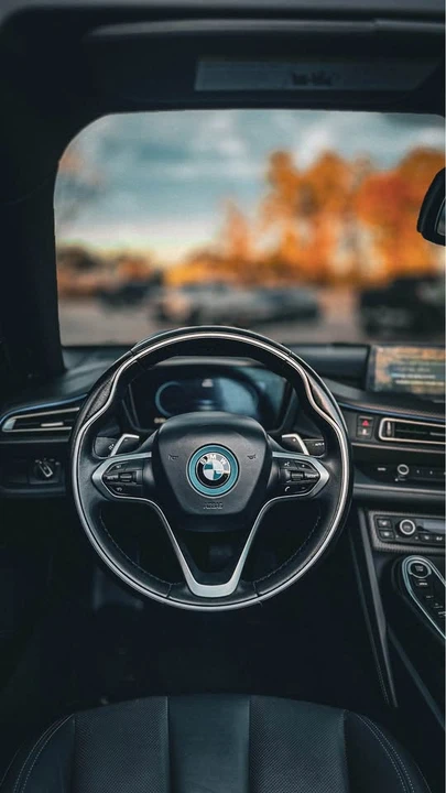 2019 BMW i8 - Image 6 of 7