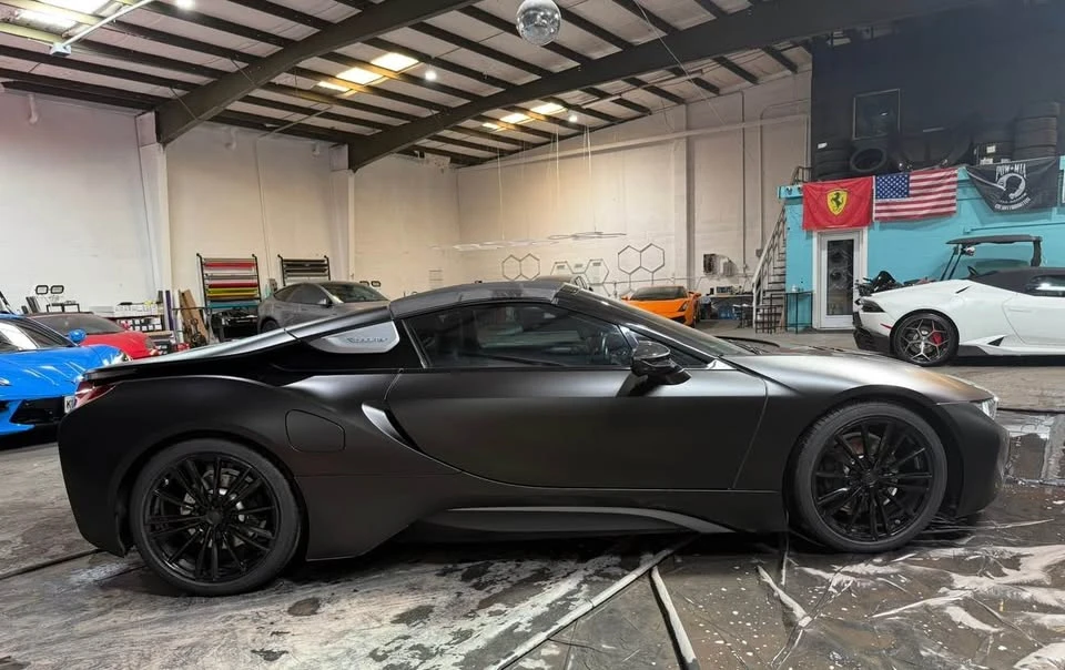 2019 BMW i8 - Image 2 of 6