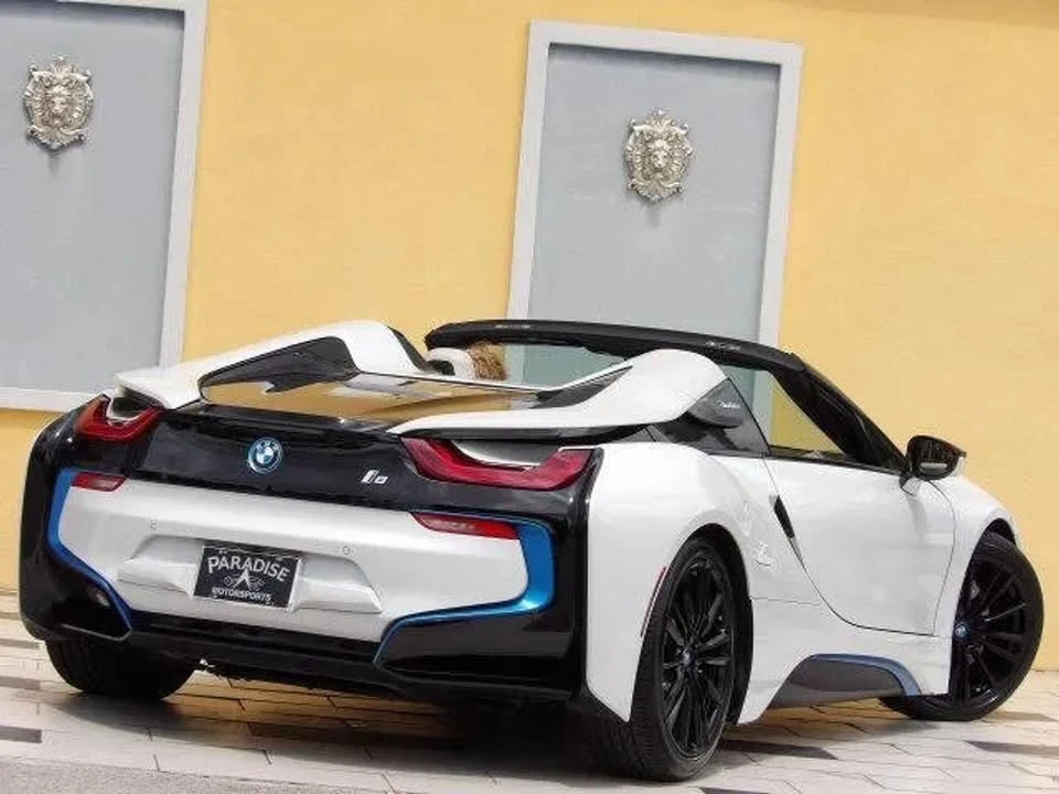 2019 BMW i8 - Image 9 of 20