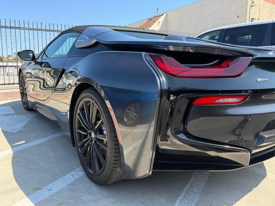 2019 BMW i8 - Image 3 of 10