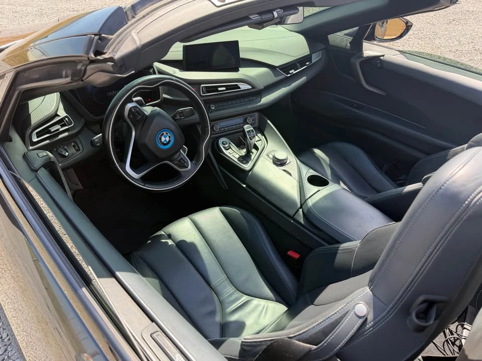 2019 BMW i8 - Image 11 of 11