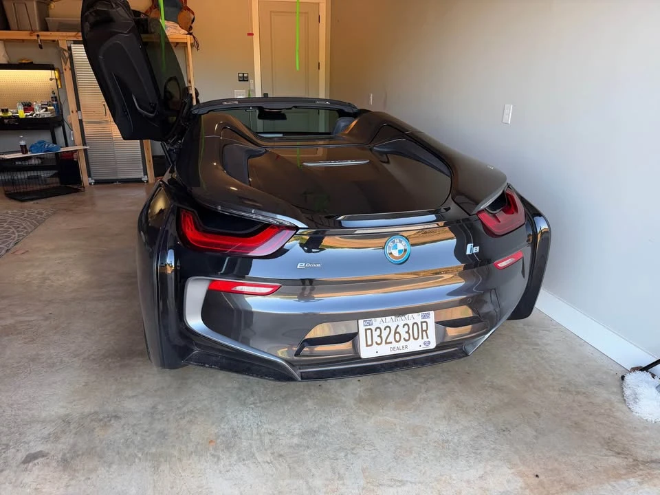 2019 BMW i8 - Image 4 of 11