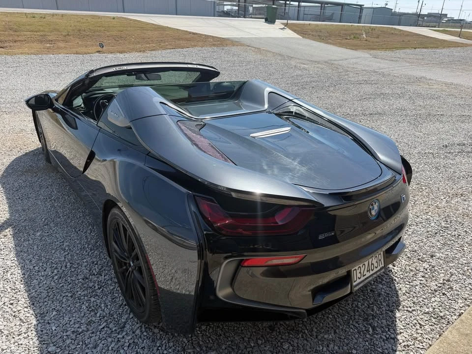 2019 BMW i8 - Image 7 of 11
