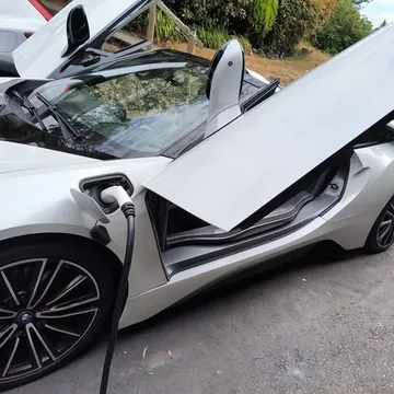 2019 BMW i8 Roadster