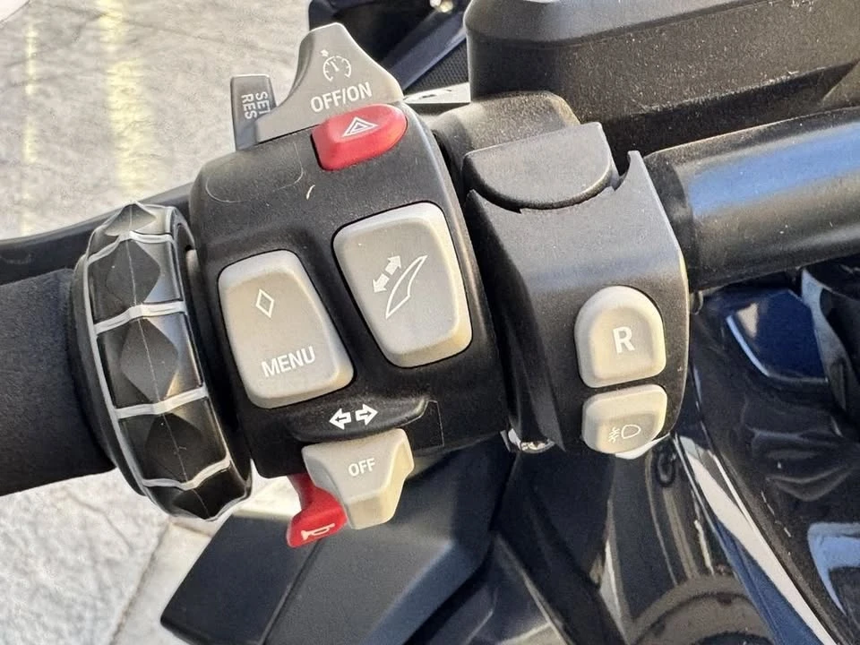 2019 BMW K1600 - Image 12 of 17