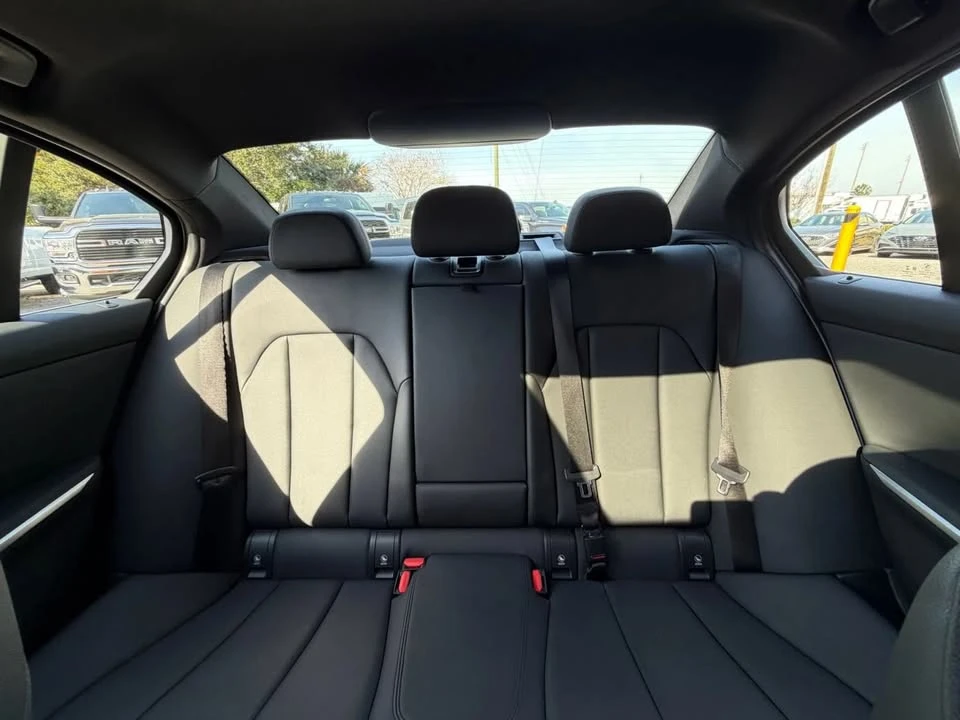 2019 BMW 3 Series - Image 17 of 20