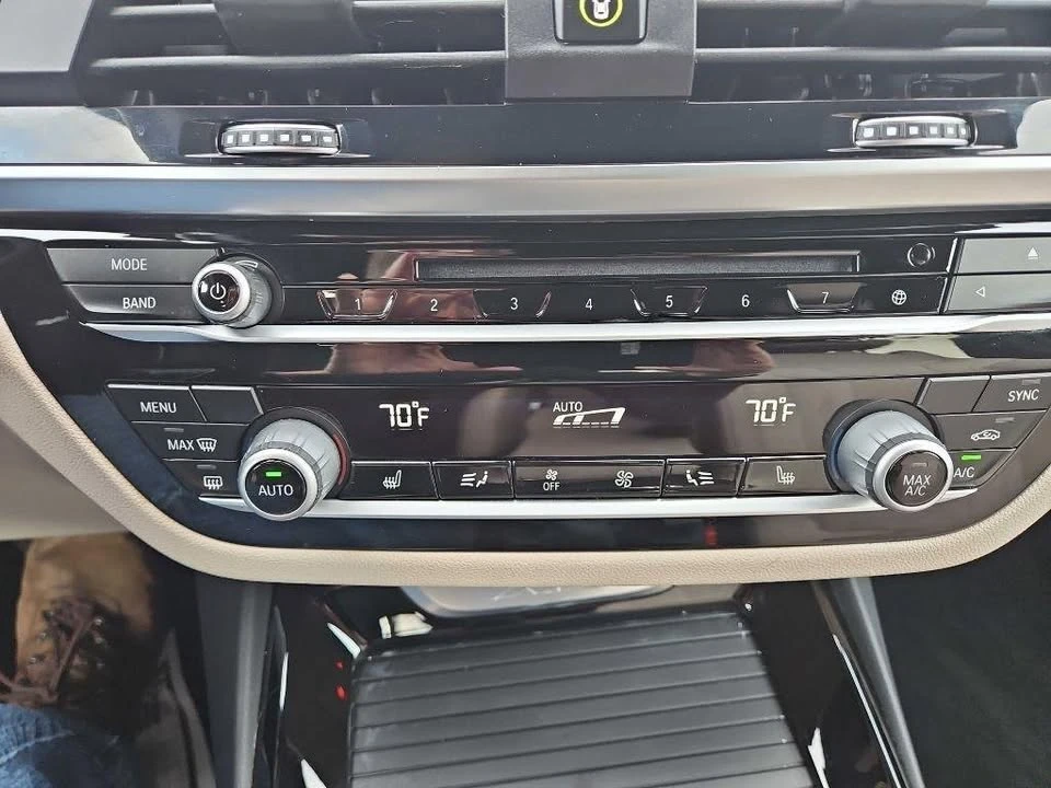 2019 BMW G01 X3 - Image 14 of 19