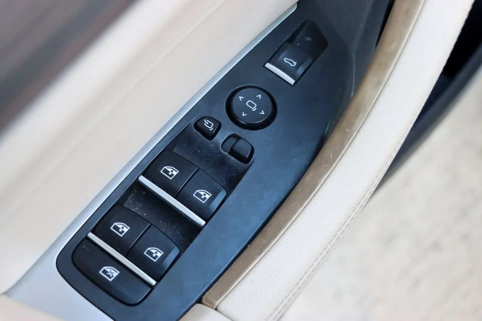 2019 BMW G01 X3 - Image 14 of 20
