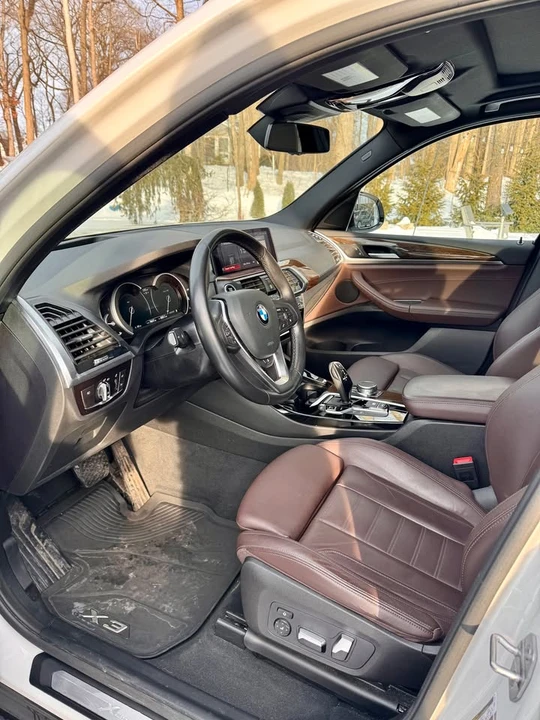 2019 BMW G01 X3 - Image 9 of 19