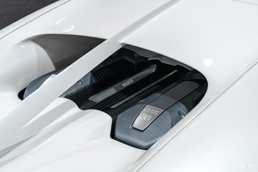 2019 Bugatti Chiron - Image 5 of 12