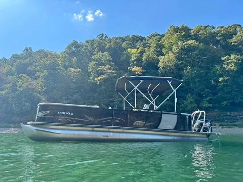 2019 Bentley 253 Elite Admiral