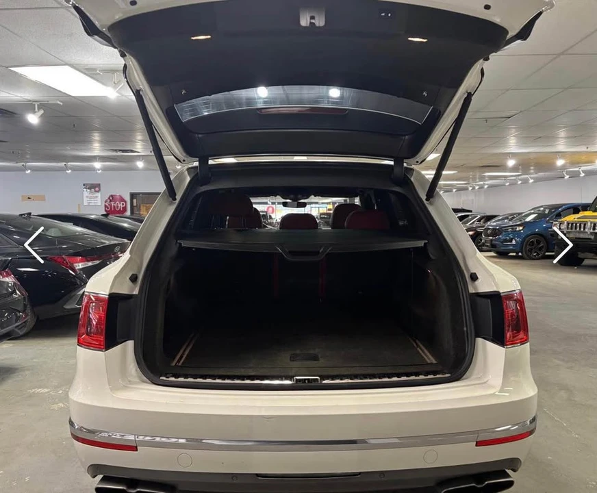 2019 Bentley Bentayga - Image 5 of 15