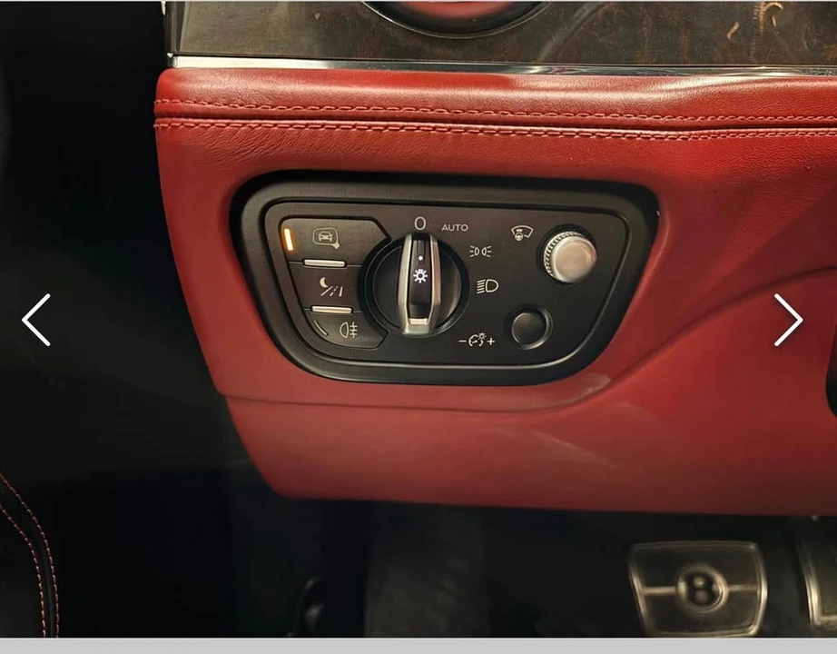 2019 Bentley Bentayga - Image 9 of 15