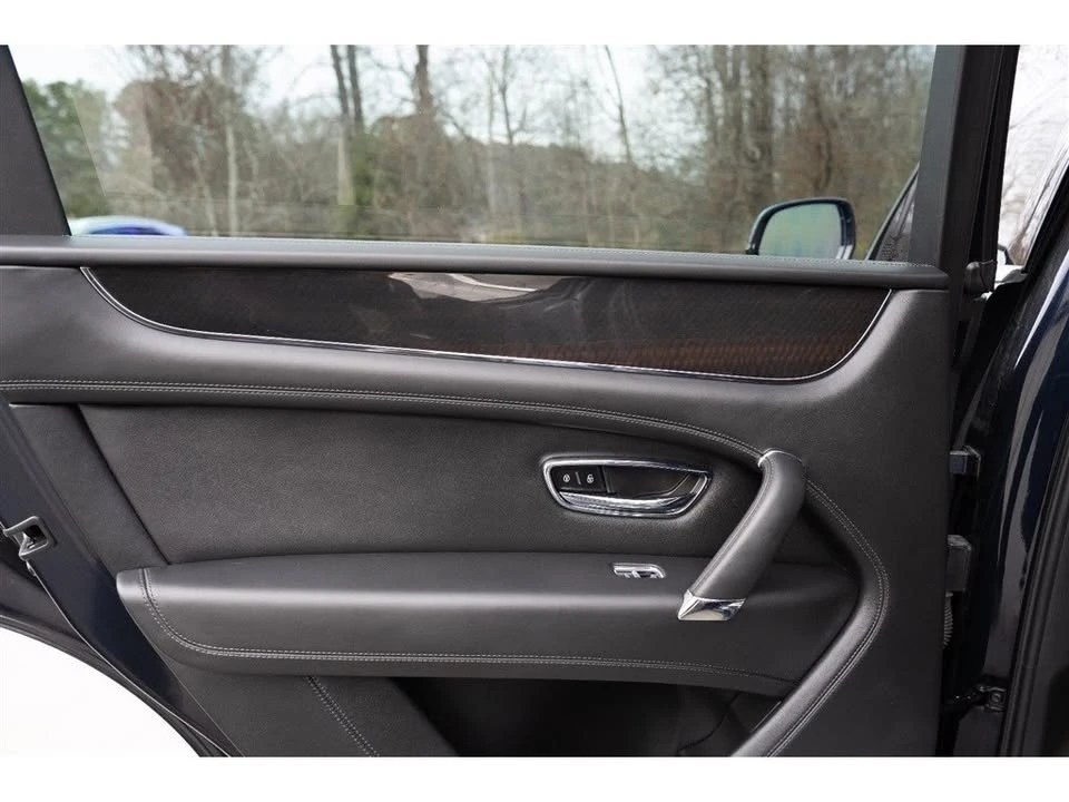 2019 Bentley Bentayga - Image 19 of 19