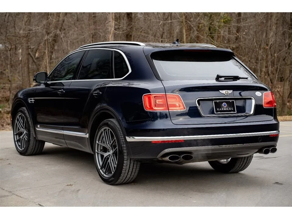2019 Bentley Bentayga - Image 9 of 19