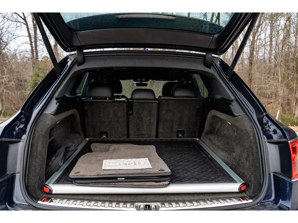 2019 Bentley Bentayga - Image 15 of 19